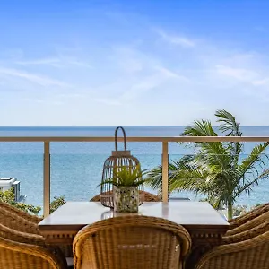 Holiday home Coolum Ocean Views, Oasis Pool, Cinema & Games, Coolum Beach